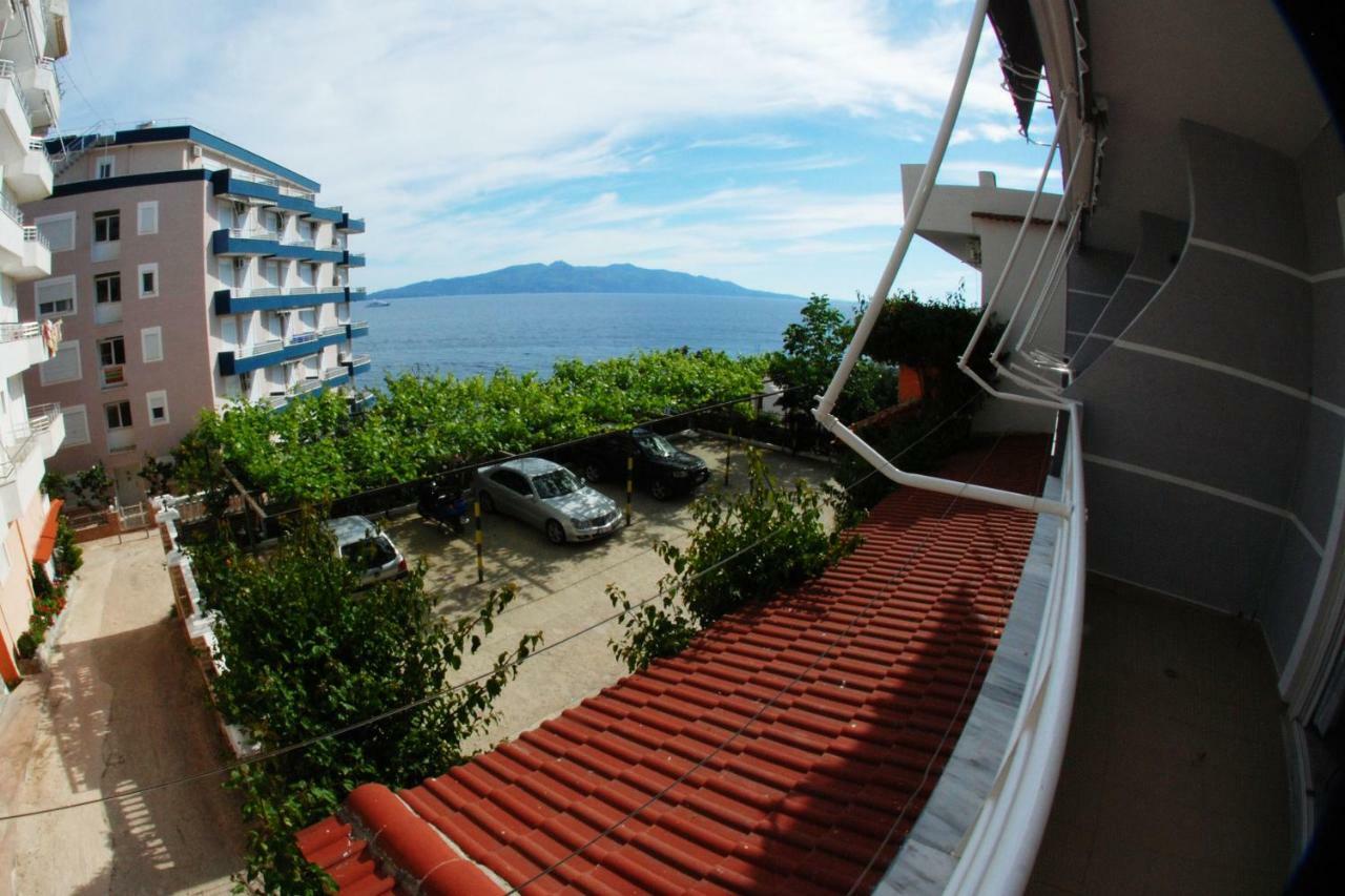 Hotel Vila Alvin & Apartments Sarandë Eksteriør billede